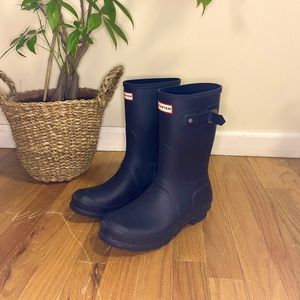 Original Tour Short Packable Rain Boot
HUNTER